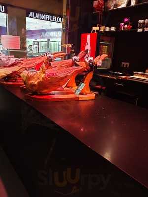 Enrique Tomás Jamon-tapas-vino