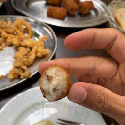 Tapería Os Carballos