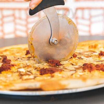 Del Poble Calle Madrid