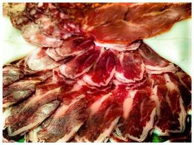 Pantaiberic Delicatessen