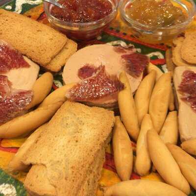 Pantaiberic Delicatessen