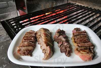 Asador Argentino El Paisanito