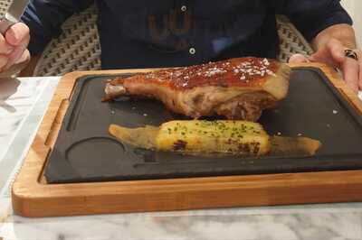 Restaurante Torre De Albarragena