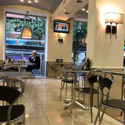 Cafetería Colón
