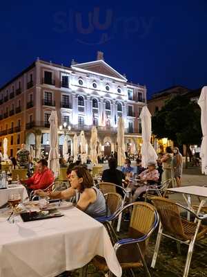 Fonda Ilustrada Juan Bravo