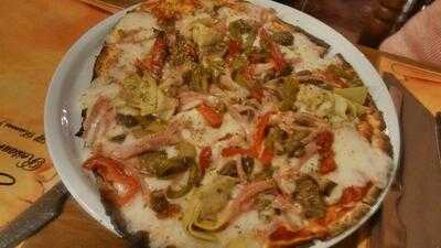 Restaurante Pizzeria Sasha ( Gastronomy & Art )