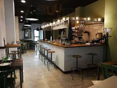 Zalema Restaurante Tapas & Vinos