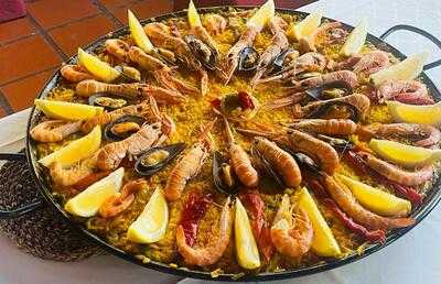 Restaurante Rociero Bodegon De La Blanca Paloma