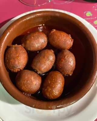 Las Brasas Flamenco Bar