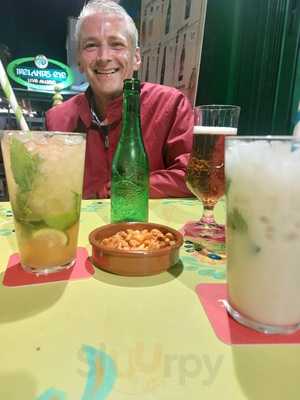 Las Brasas Flamenco Bar