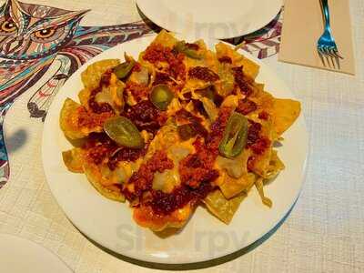 El Tecolote Antojitos Mexicanos