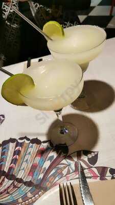 El Tecolote Antojitos Mexicanos