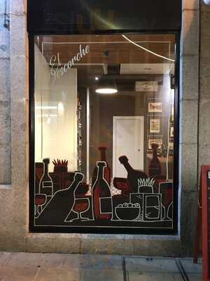 El Descorche, Tapería Y Vinoteca