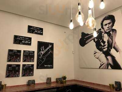 El Descorche, Tapería Y Vinoteca