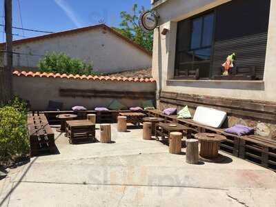 Cafe La Estacion De Andavias