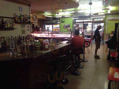 Llesquería Cafetería Avenida