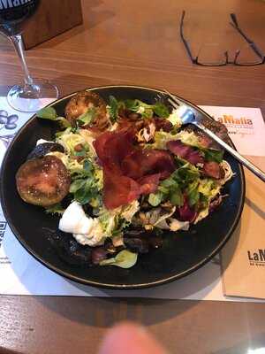 La Mafia Se Sienta A La Mesa Zamora