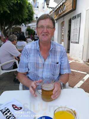 El Mirador Bar Cafeteria