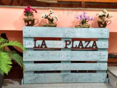 Heladeria&cafetería La Plaza