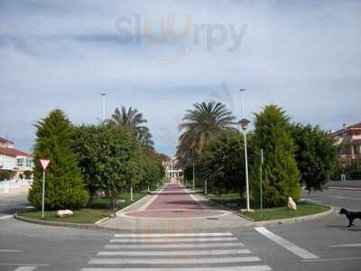 Janes Kitchen @ Zeniamar Bar