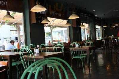 La Premiere Restaurant