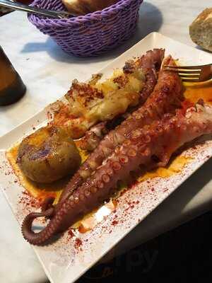 Café Fado La Portuguesa