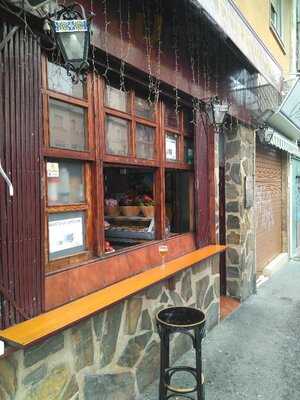 Taberna Entrevarales