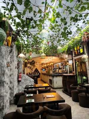 El Laberinto De Los Duendes