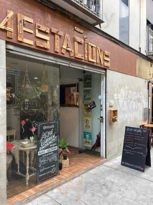 4 Estaciones Delicatessen Saludables