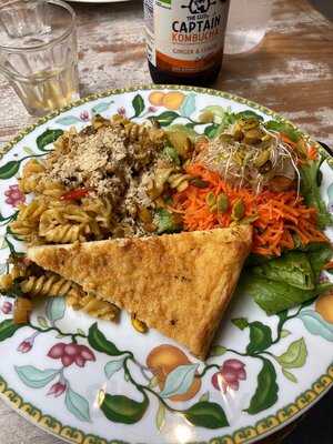 4 Estaciones Delicatessen Saludables