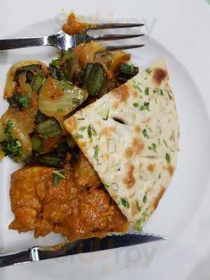 Sitges Grill Curry Restaurant