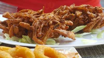 Sitges Grill Curry Restaurant