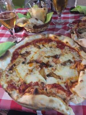 Pizzeria Over The Top