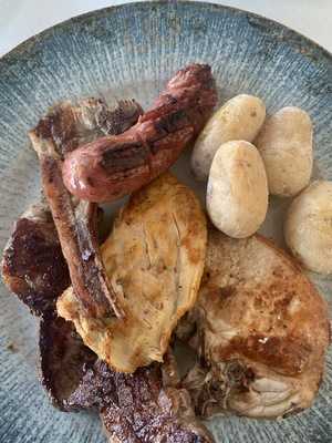 Restaurante Grill Los Porches