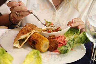 Essències De Karlos Escoto