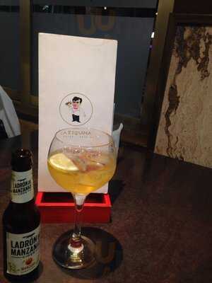 Cafe Bar Restaurante La Esquina