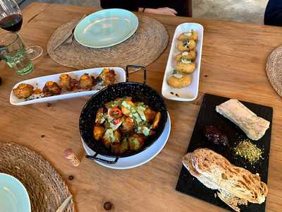 Mon Secret Restaurant & Lounge