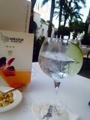 Es Mirador De Dalt Vila