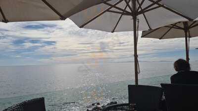 Fresh La Ola Restaurante