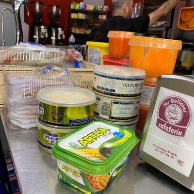 Las Delicias Cafeteria