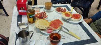 Las Delicias Cafeteria