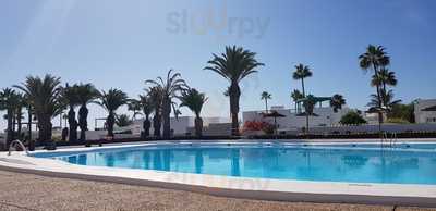 Las Coronas De Teguise Sl