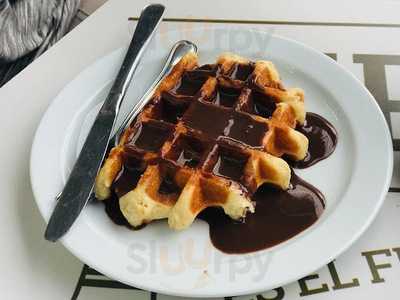 Cafetería Pastelería La Granja