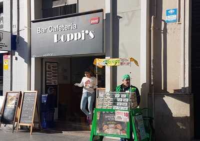 Poppi's