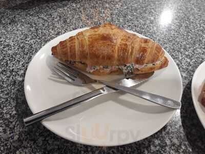 Erre Q Erre Cafe Bar