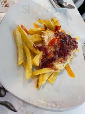 La Mafia Se Sienta A La Mesa