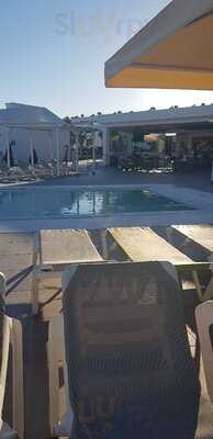 Santa Rosa Sports Bar