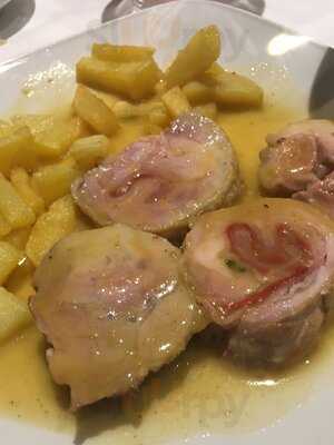 Cafetería Restaurante San Boal