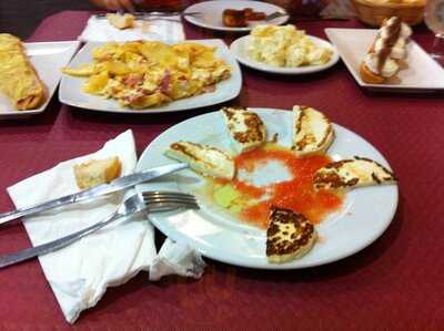 Cbc Cafeteria-taperia