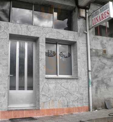 Panaderia Pasteleria Linares